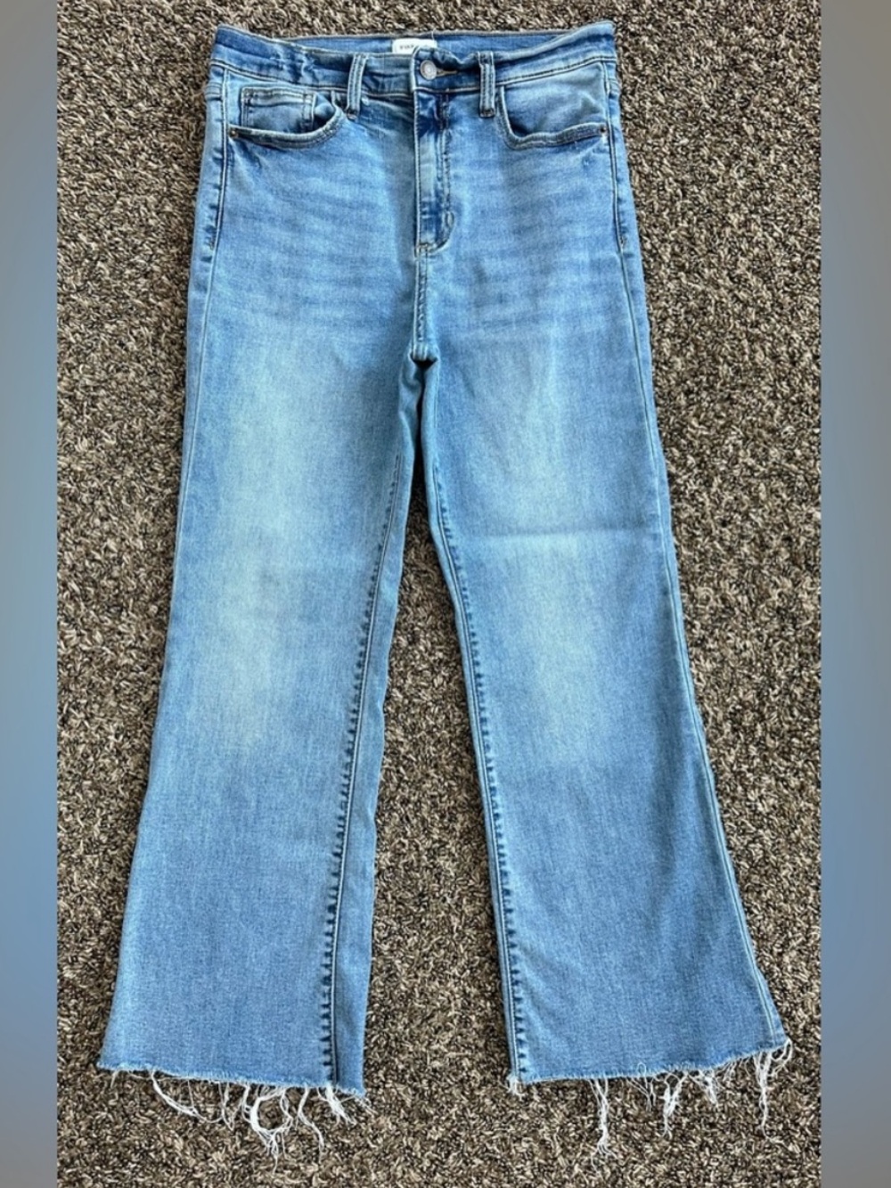 Sneak Peek Cropped Straight Leg Jeans 9/29